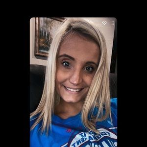 Meet your Posher, Carlie